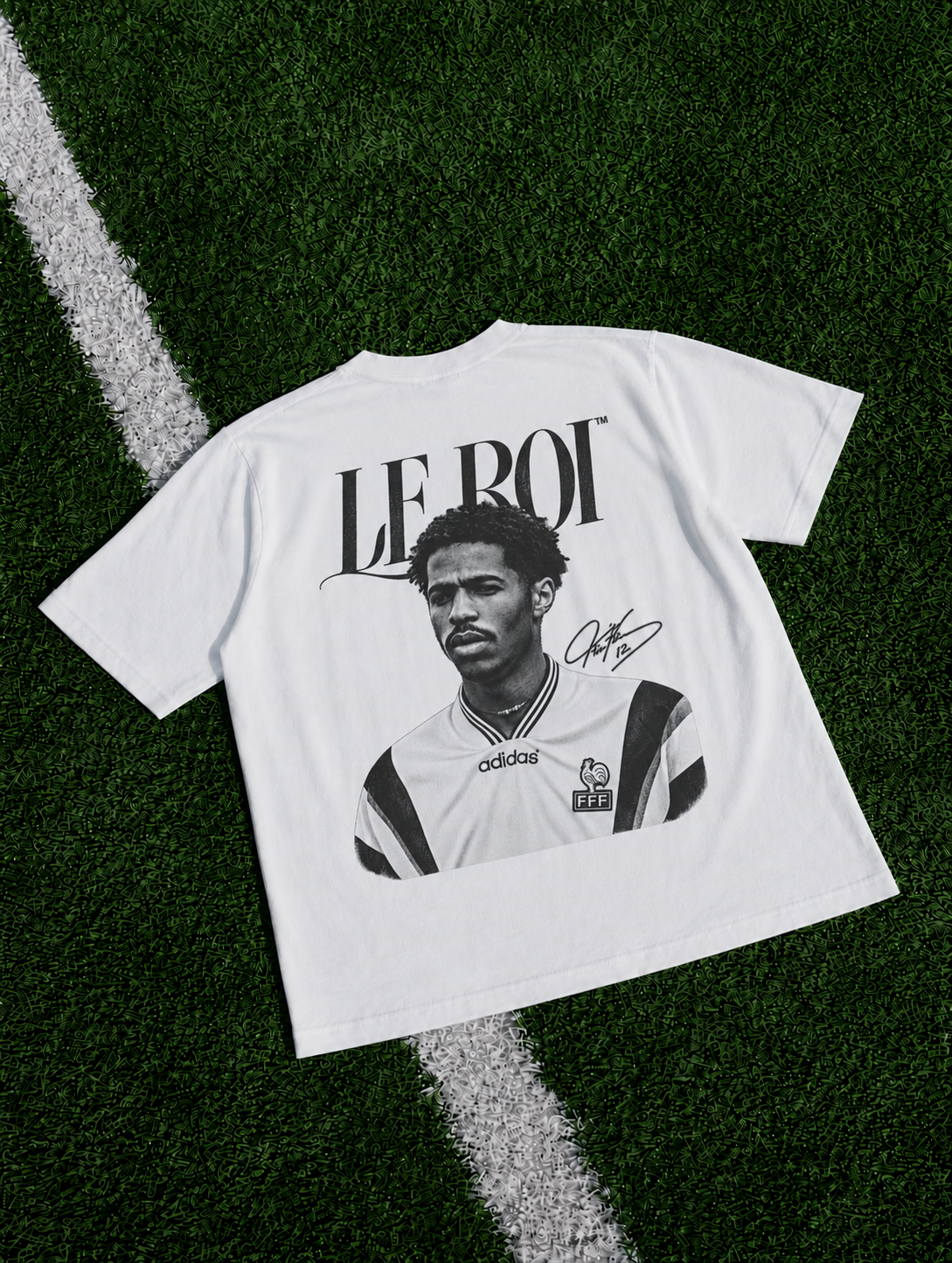 White heavyweight organic cotton T-shirt featuring a Thierry Henry-inspired LE ROI graphic
