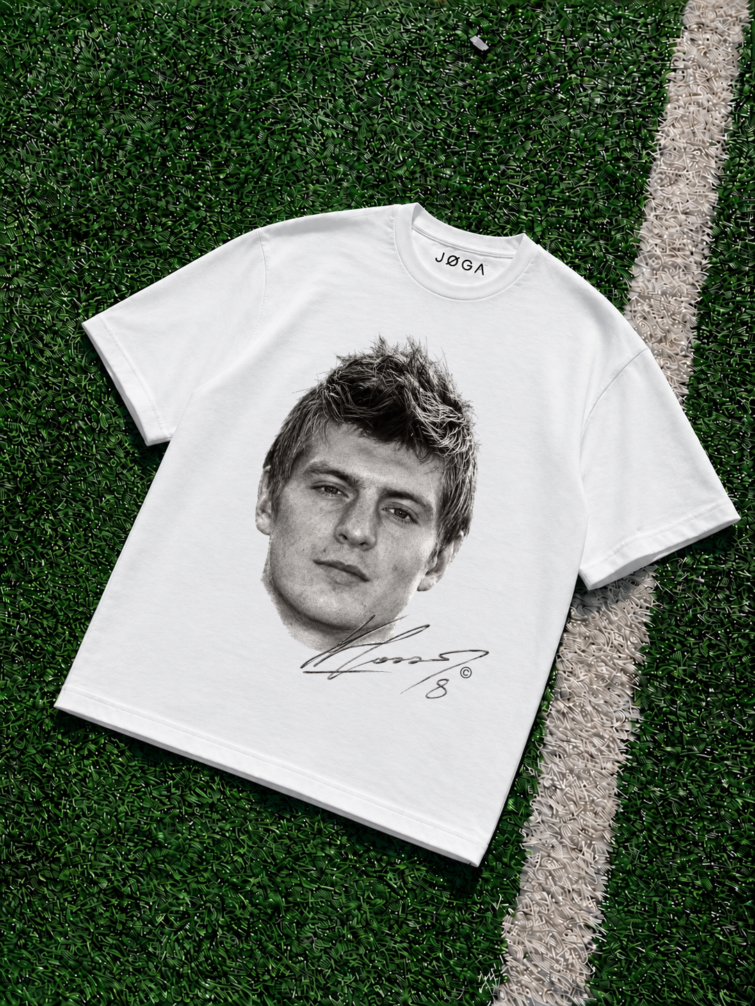 Toni Kroos – Tutto Sotto Controllo Front Portrait