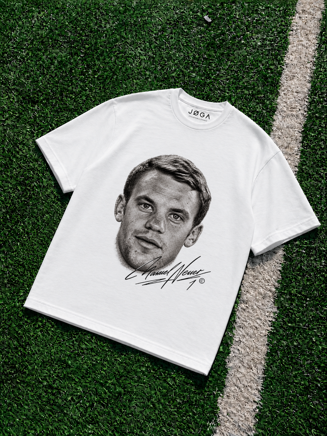 Manuel Neuer – Oltre la Linea Front Portrait
