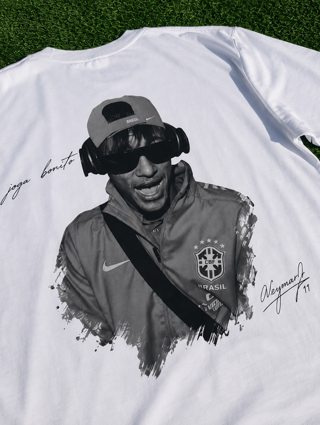 Close-up of the Neymar back print